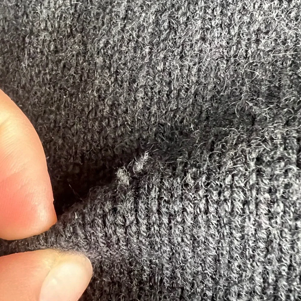 Vince Black Knit Sweater Women L Wool Cashmere Crew Neck Capsule Minimalist Cozy